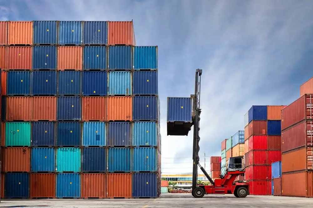 Shipping Containers are the experts in container sales and hire Shipping Containers
are the experts in container
sales and hire